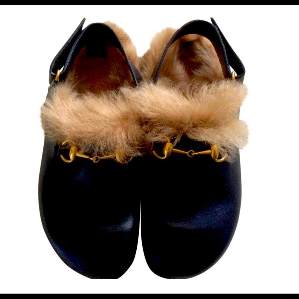 ISO!!! Gucci River Shoe in a 39/Women’s 9!